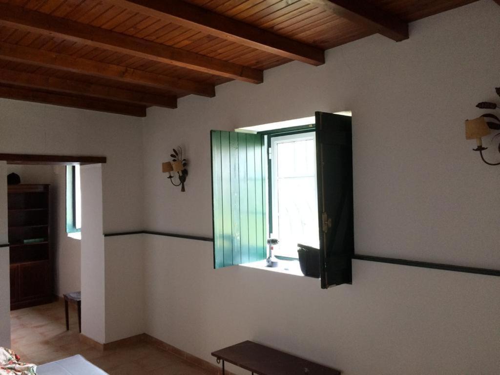 Quinta De Santana Da Varzea Abrantes Bilik gambar